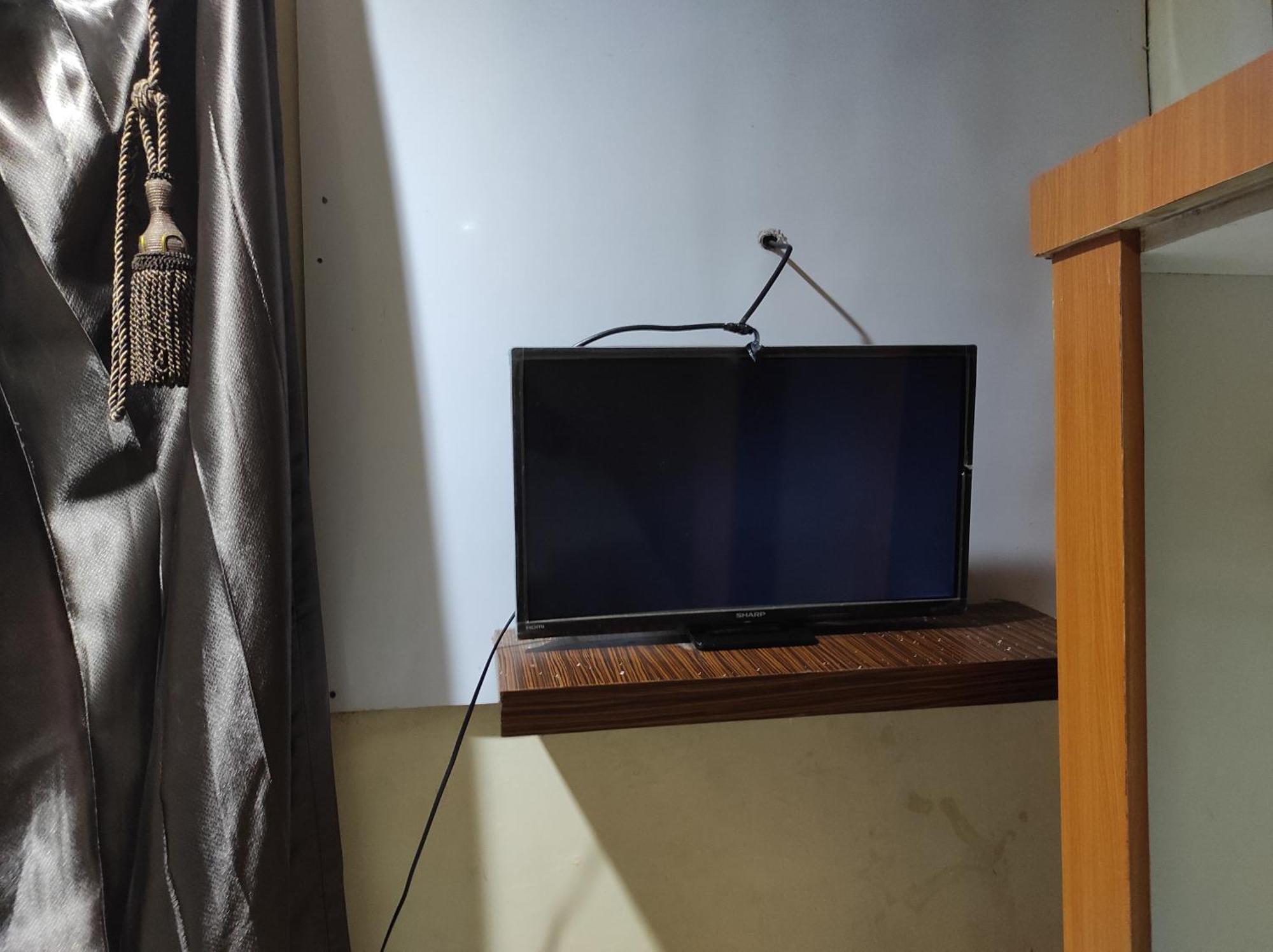 Oyo 93411 Syariah Hotel Tomborang Karema Kültér fotó